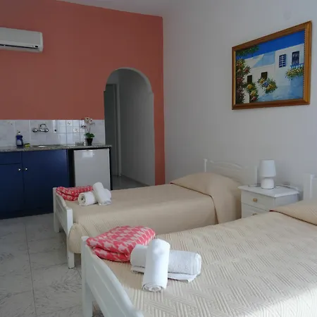 Apartahotel Bella Sant 2*